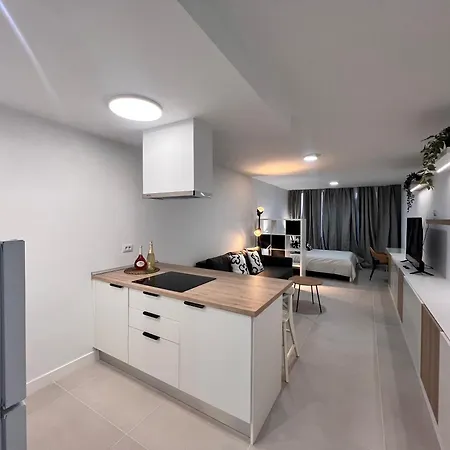 Sunny Apto Castle Harbour Apartman